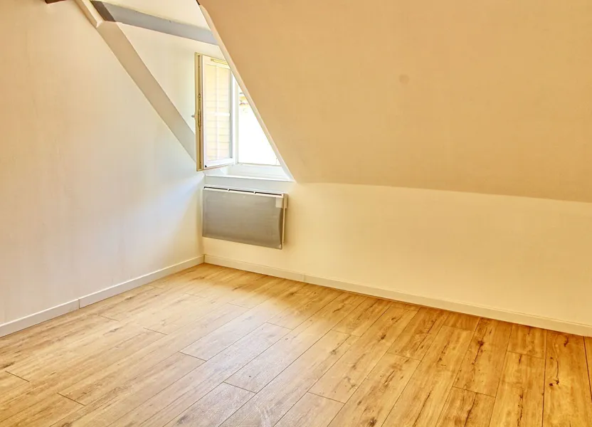 Appartement Rue Louis Boilet à Pont-Sainte-Maxence