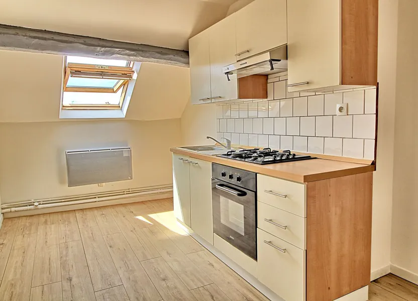 Flat Rue Louis Boilet in Pont-Sainte-Maxence