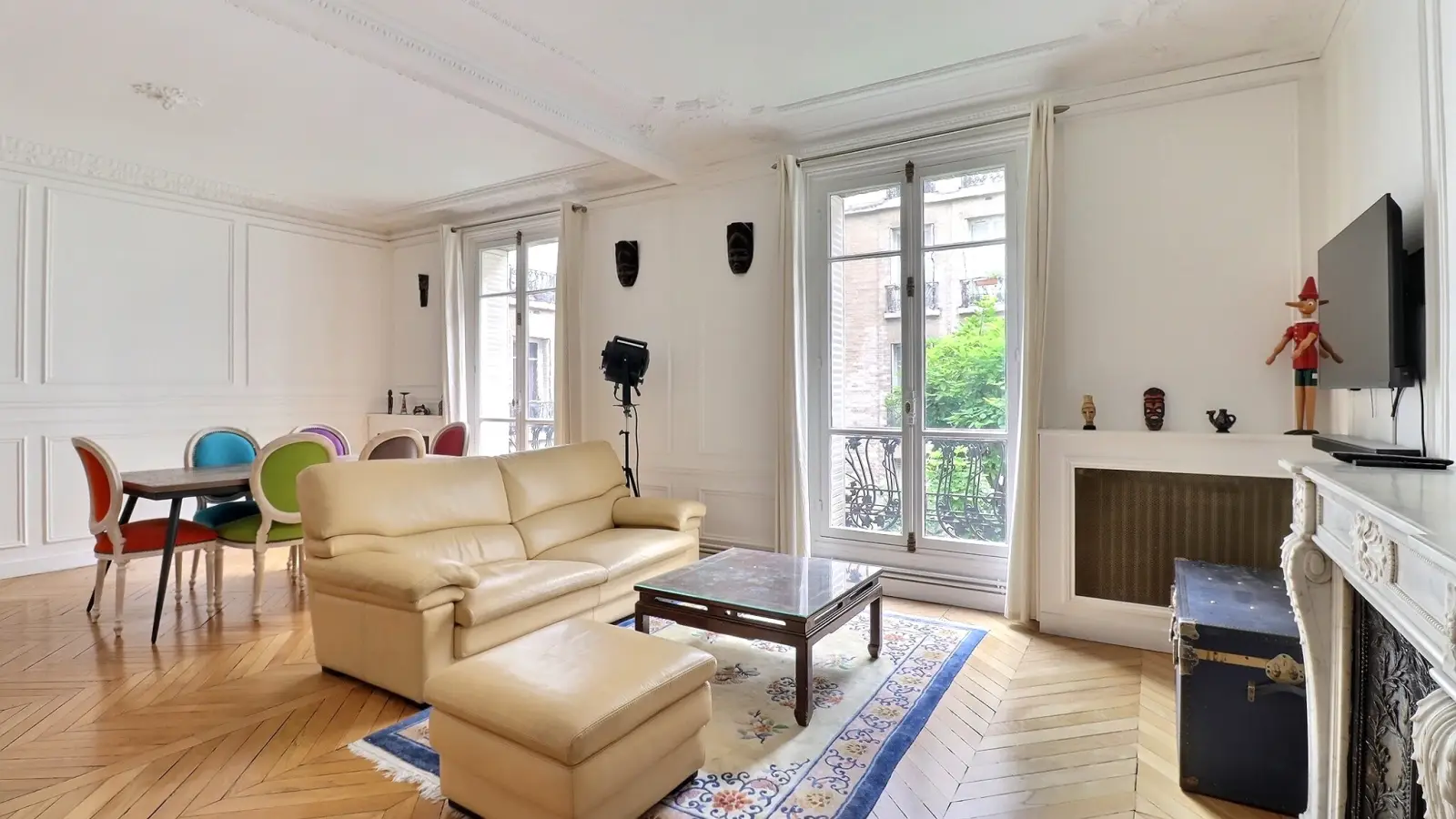 Flat Rue Laugier in Paris