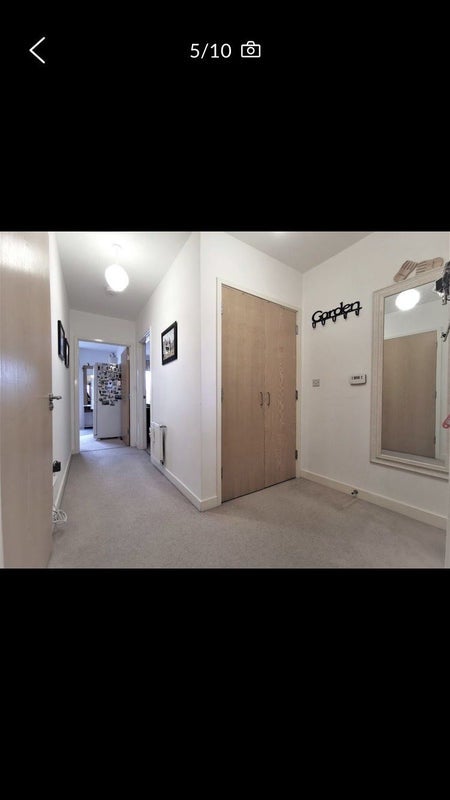 Room Aventine Avenue in Greater London