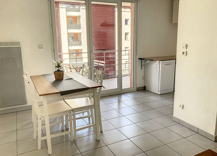 Flat Rue de la Solidarité in Avignon