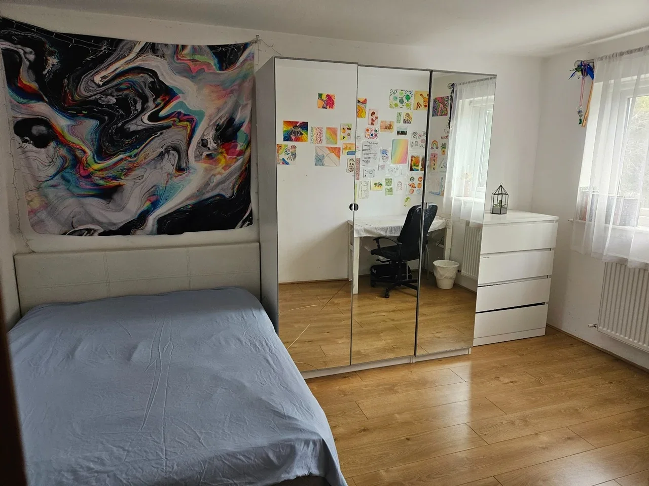 Room Wise Lane in Greater London