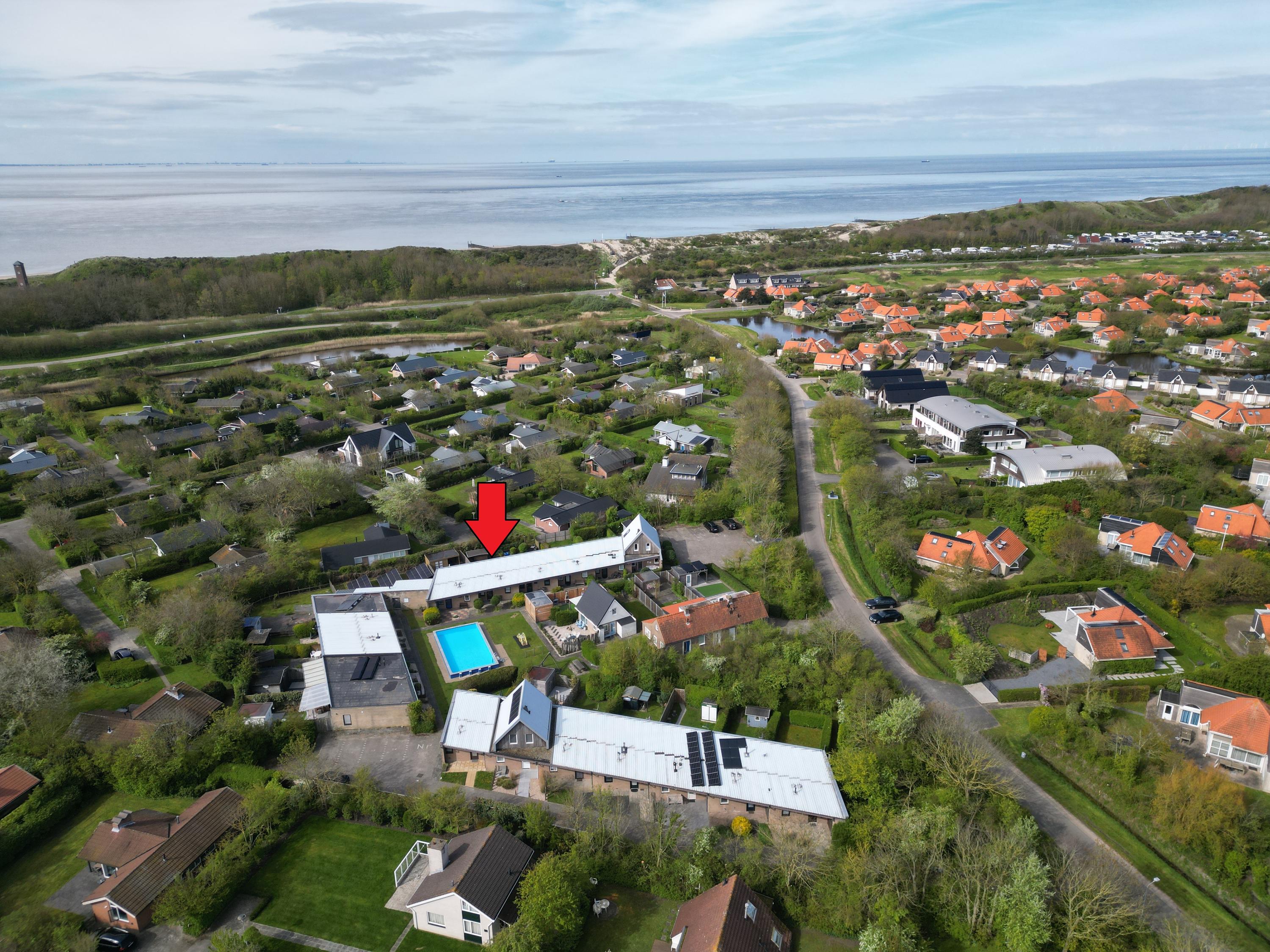 Tussenwoning te koop: Houtenburgseweg 18, Zoutelande