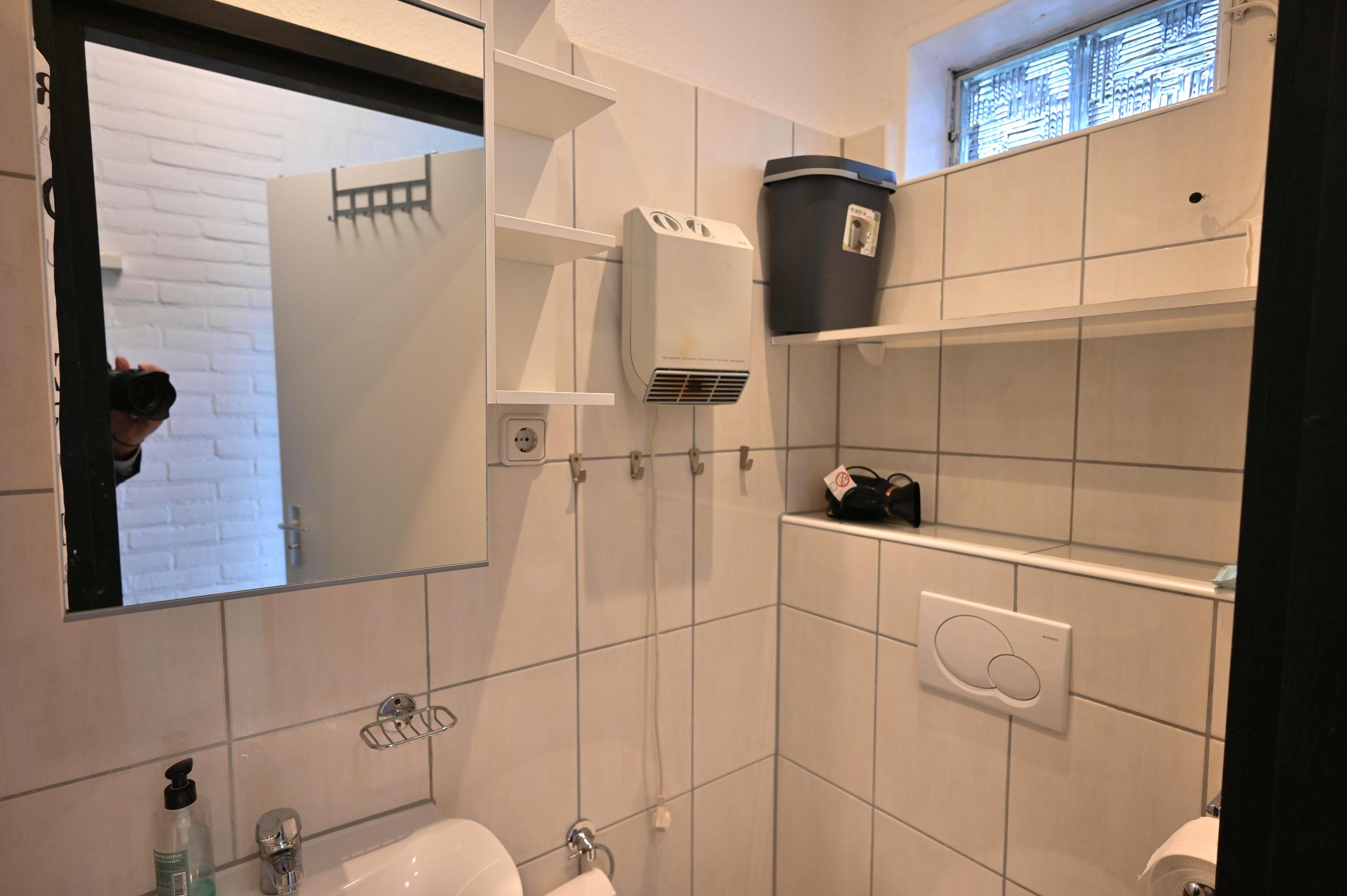 Tussenwoning te koop: Houtenburgseweg 18, Zoutelande