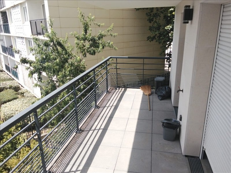 Flat Rue Jean-Jacques Rousseau in Colombes