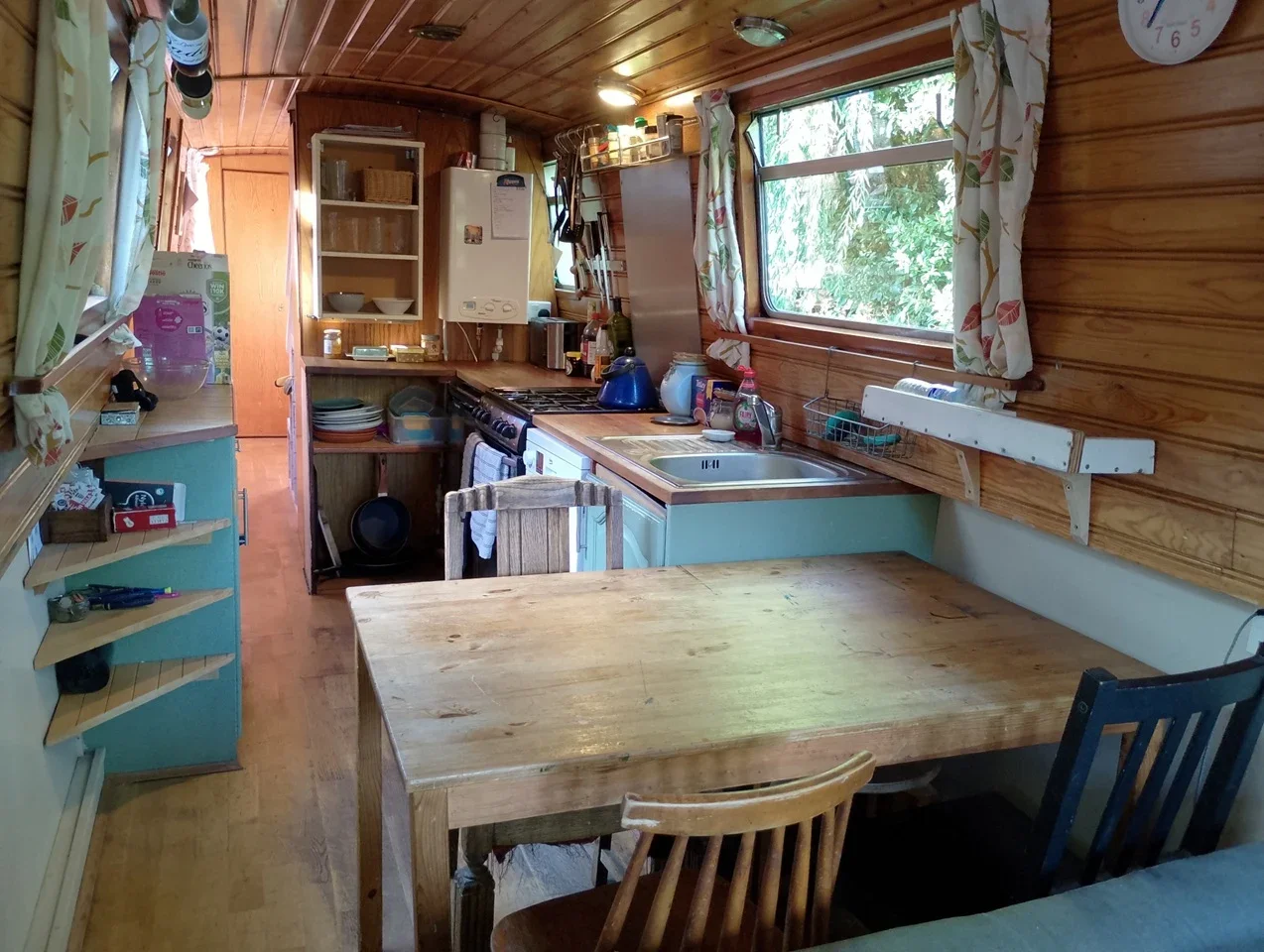 Flat Quaker Lane in Greater London