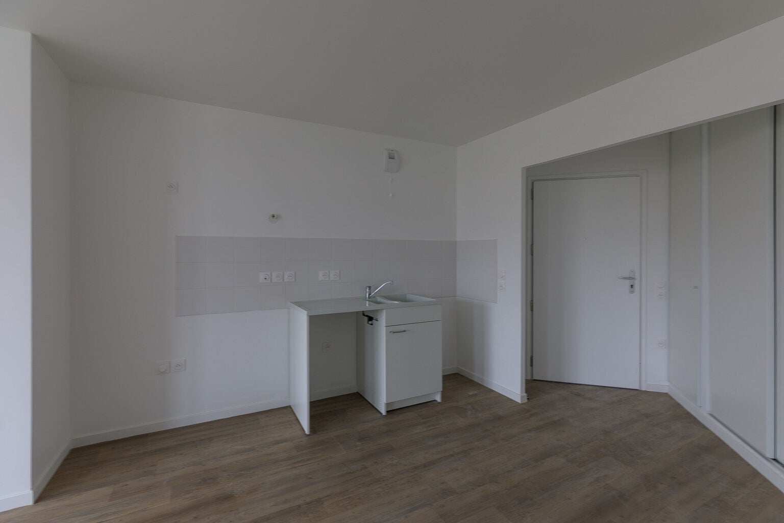 Flat Rue de la Chapelle in Paris