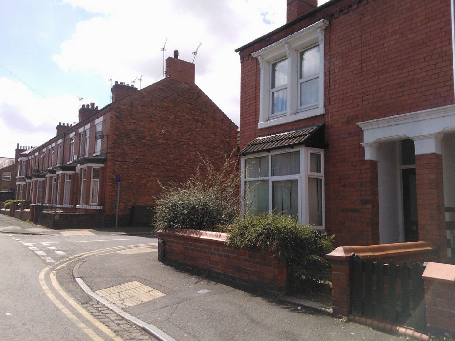 House Sweet Field Close in Crewe