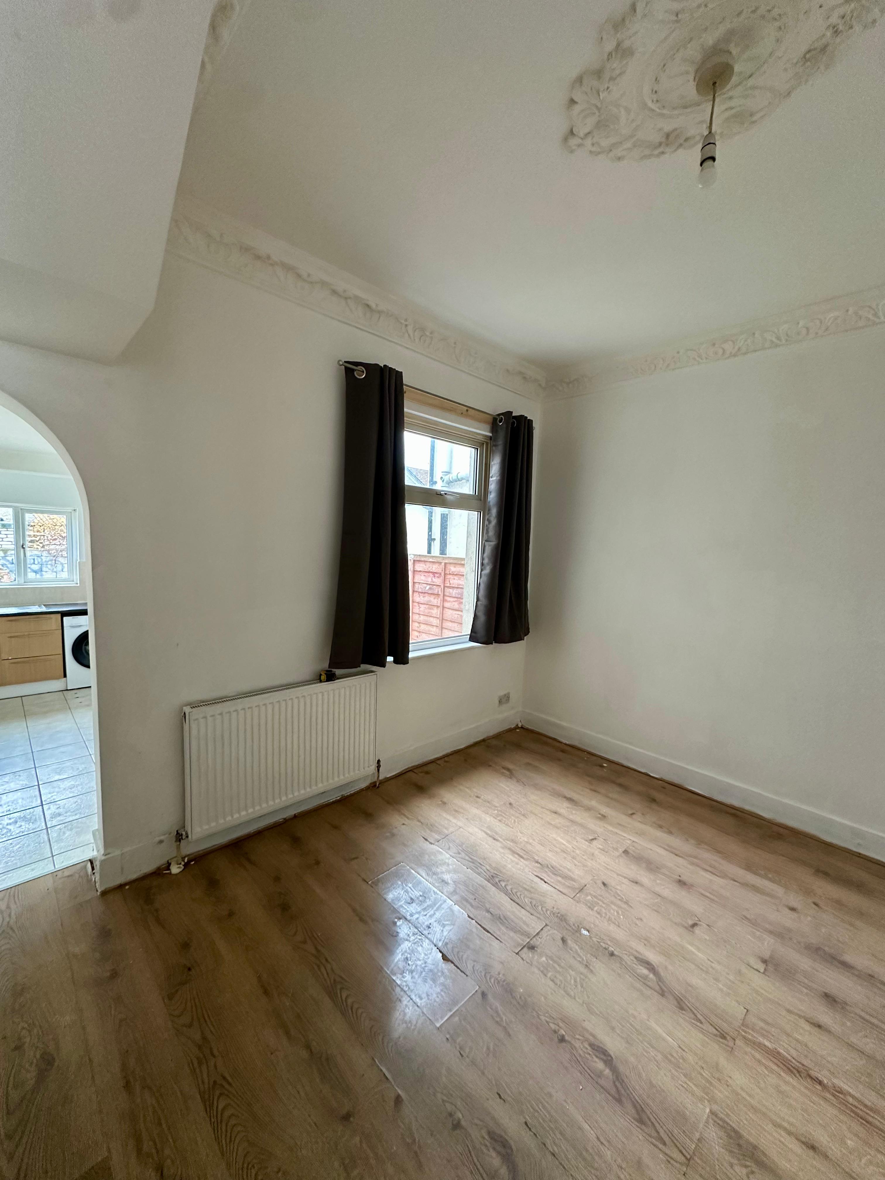 House Cornwallis Grove in Greater London