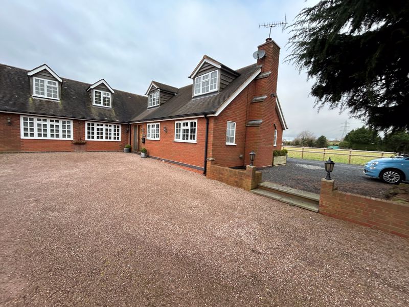 House Shaw Lane in Bromsgrove