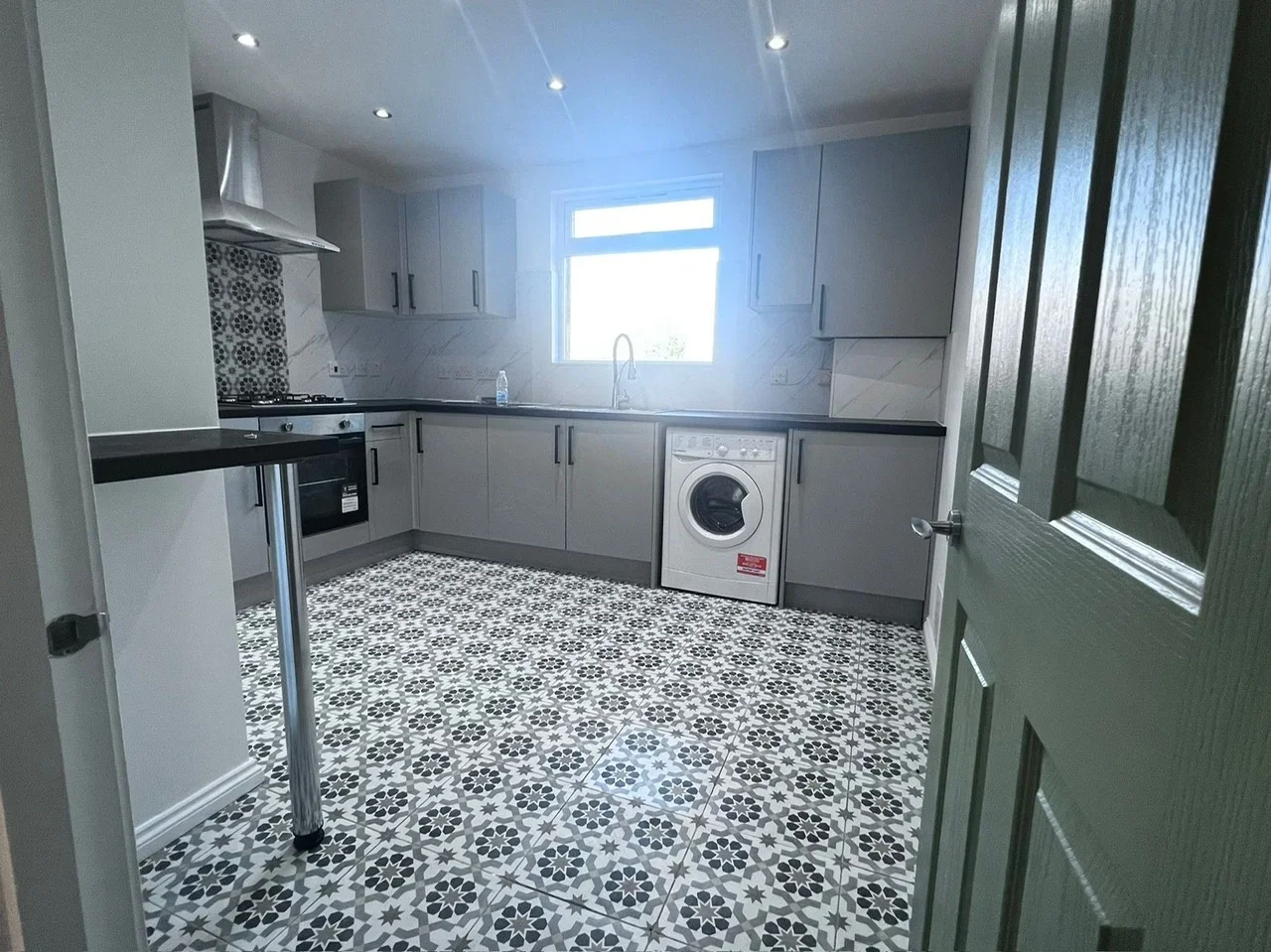 Flat High Road Leyton in Greater London
