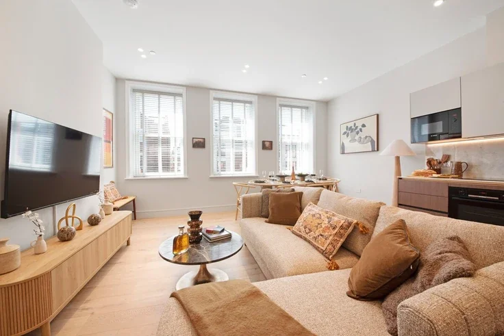 Flat Camden High Street in Greater London