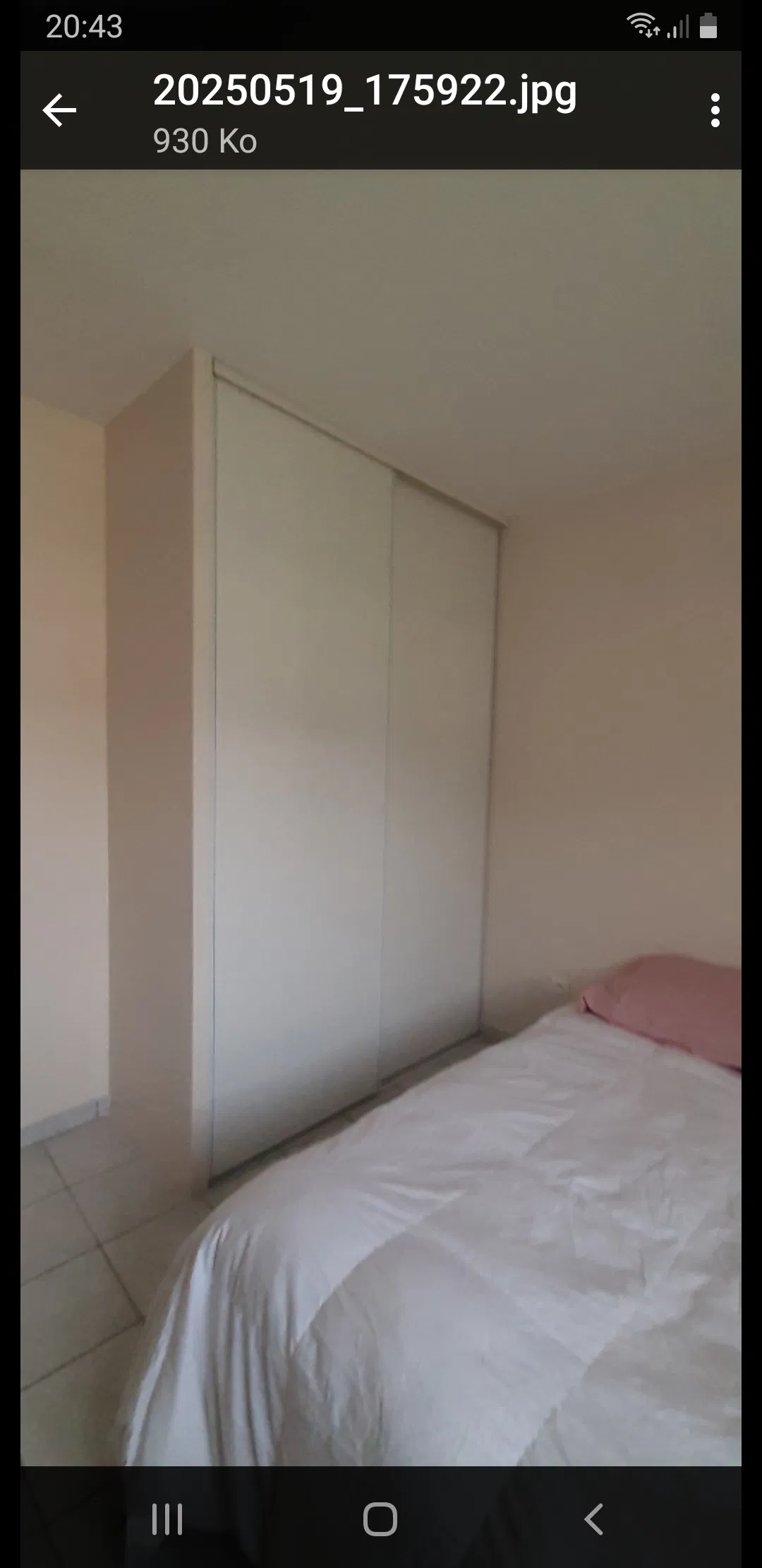 Chambre Route de l'Escrinet à Vesseaux