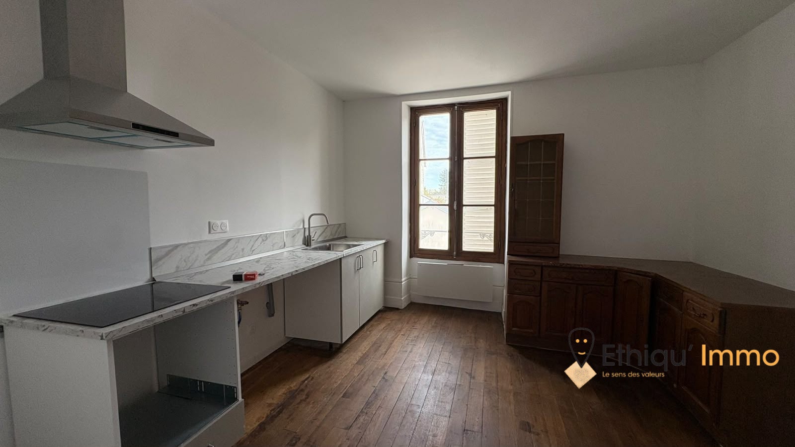 Flat Rue du Général de Gaulle in Bar-sur-Aube