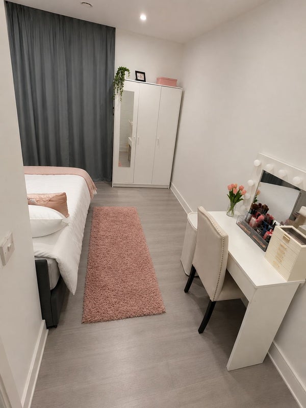 Room Palmer Road in Greater London