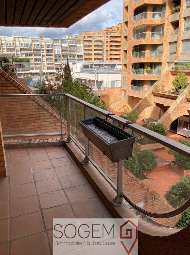 Flat Quai Saint-Pierre in Toulouse