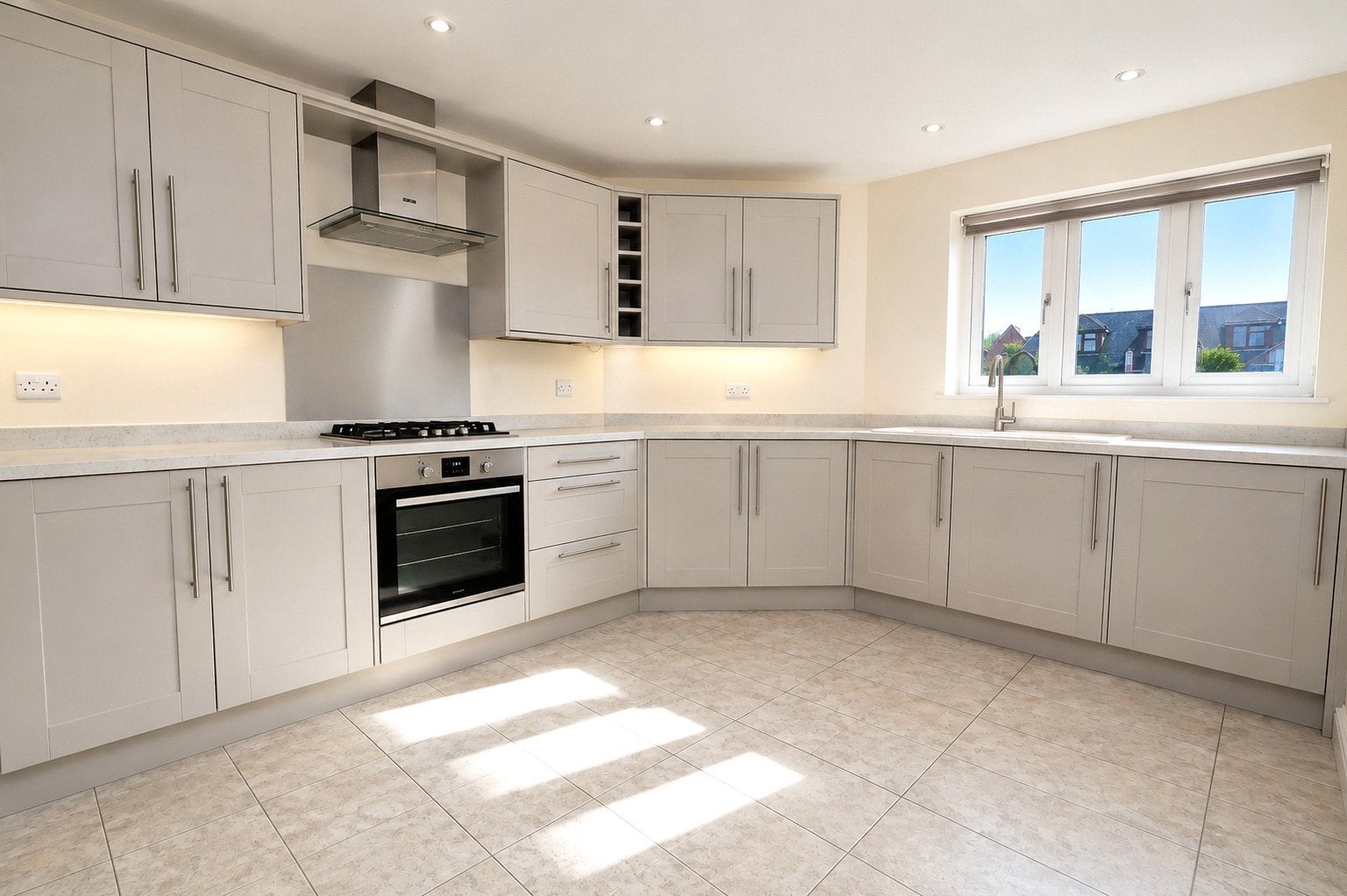 House Kings Road in Surrey Heath