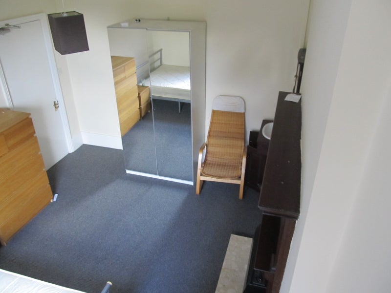 Room Henry Road in Rushcliffe
