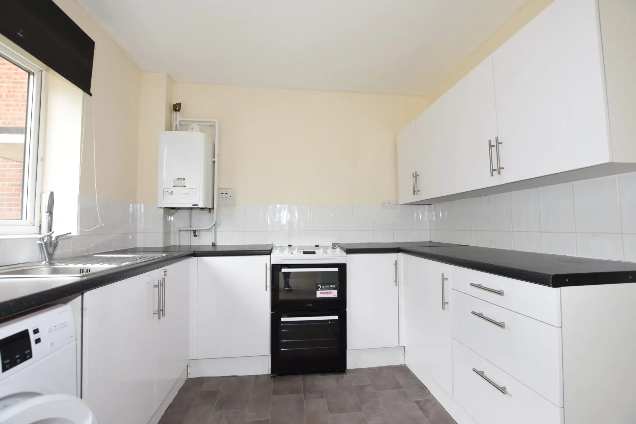 Flat Chalgrove Road in South Oxfordshire