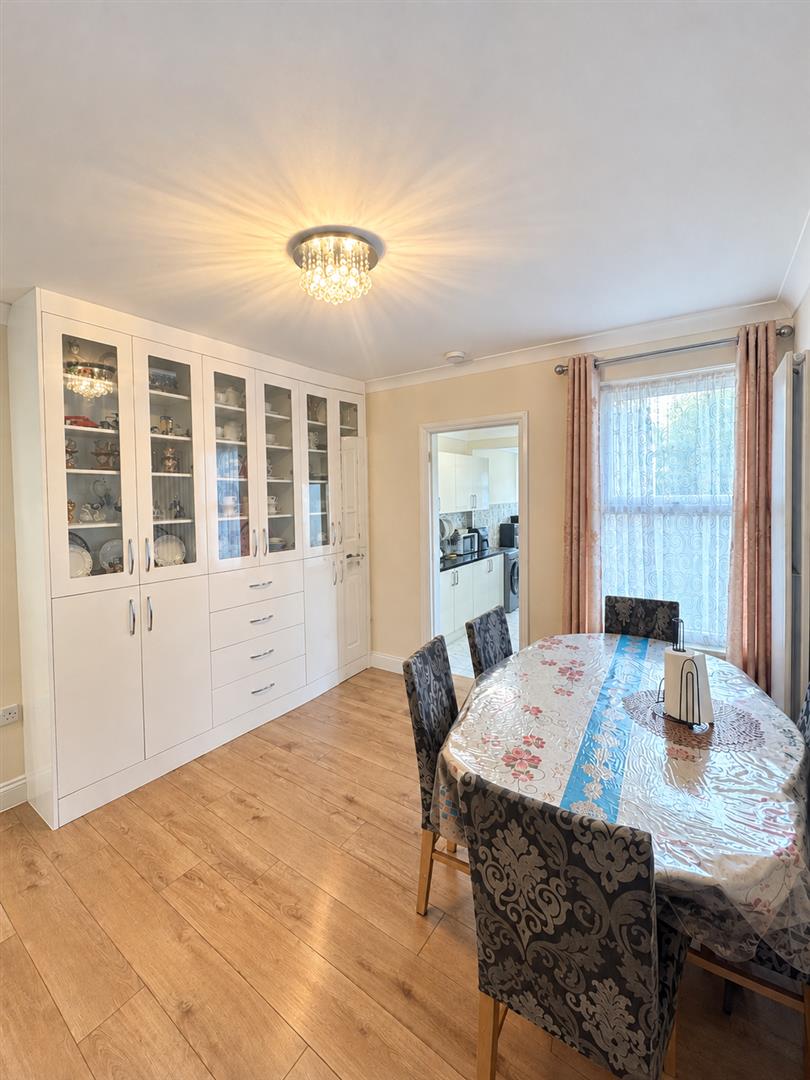 House Hughenden Road in High Wycombe