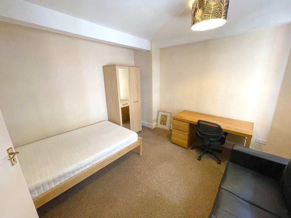 Flat Hadfield Street in Sheffield