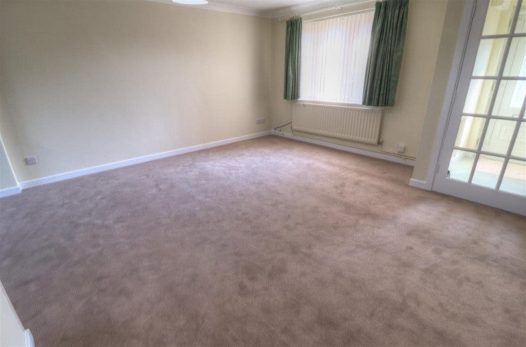 House St Matthews Close in Wychavon