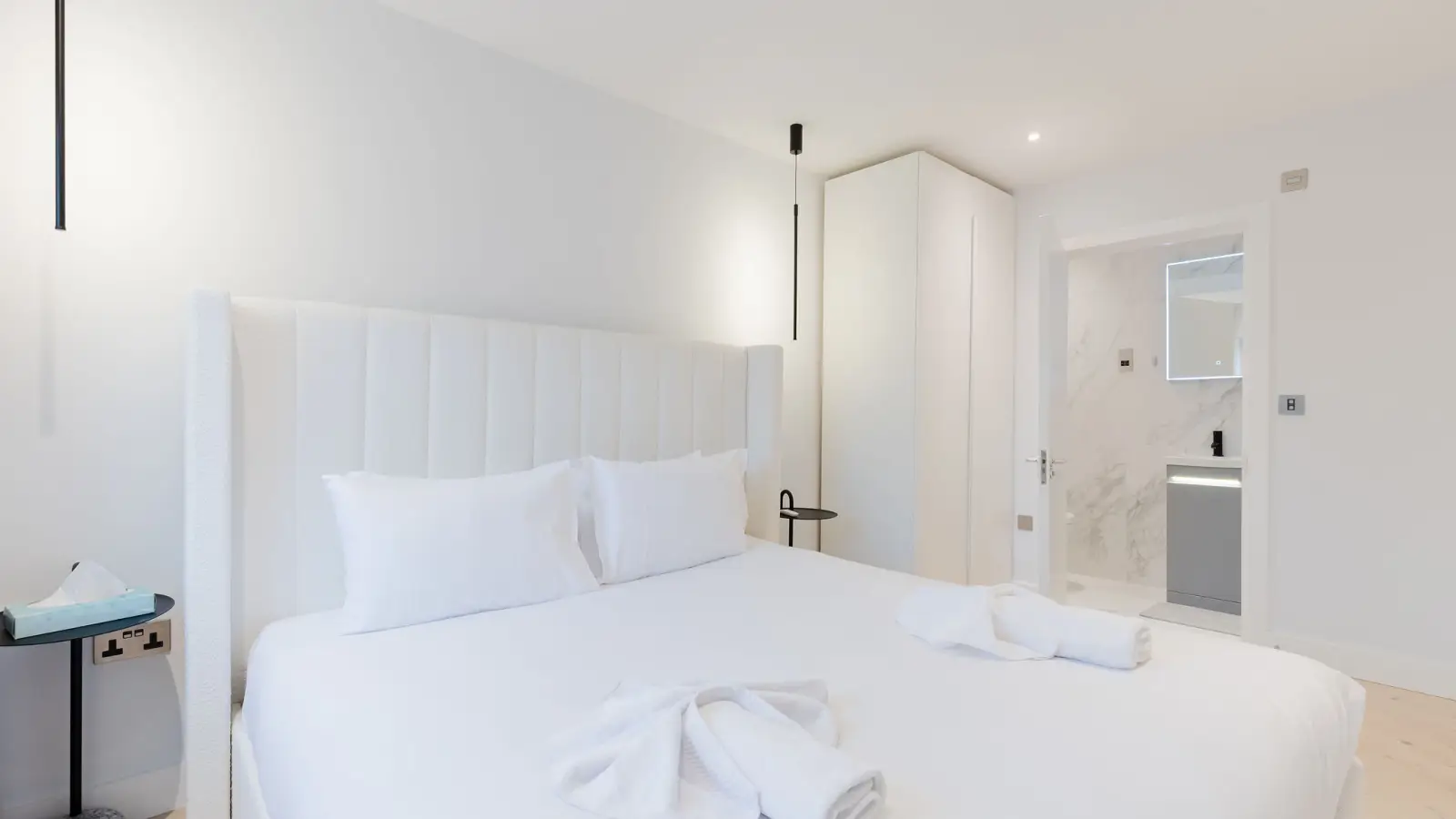 Flat Thorparch Road in Greater London