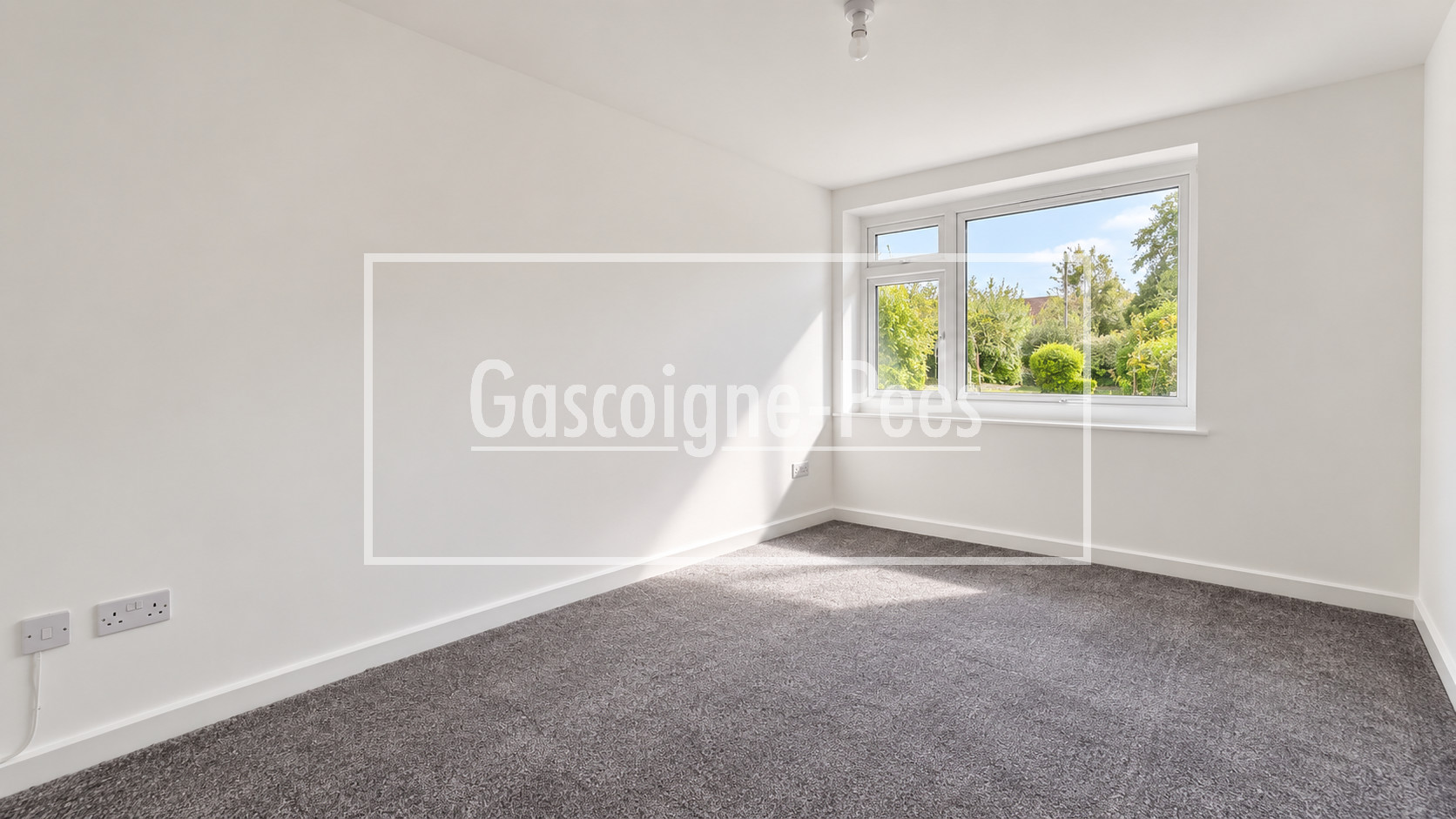 Flat Boxgrove Road in Guildford