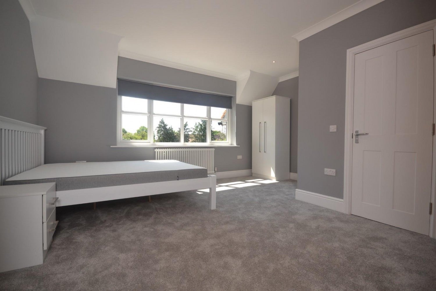 Flat Shinfield Road in Reading