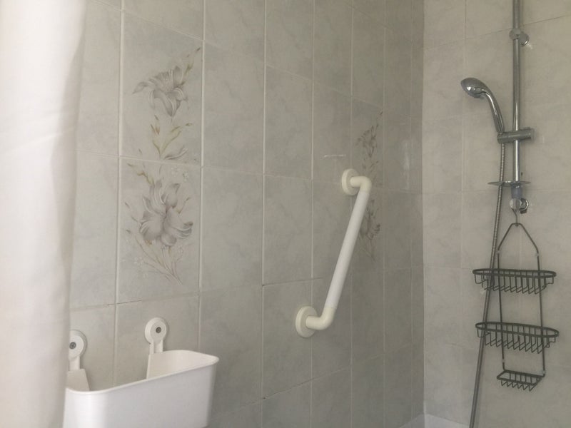 Room Finchley Road in Greater London