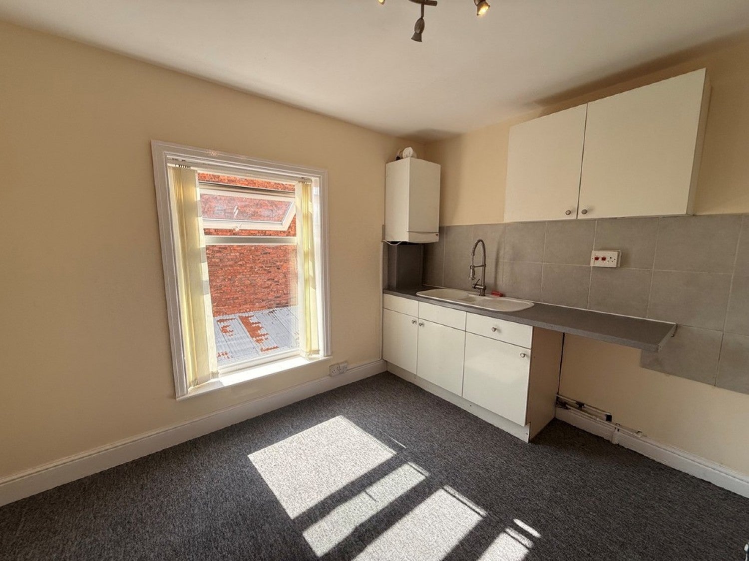 Flat Ethel Elks Close in Crewe
