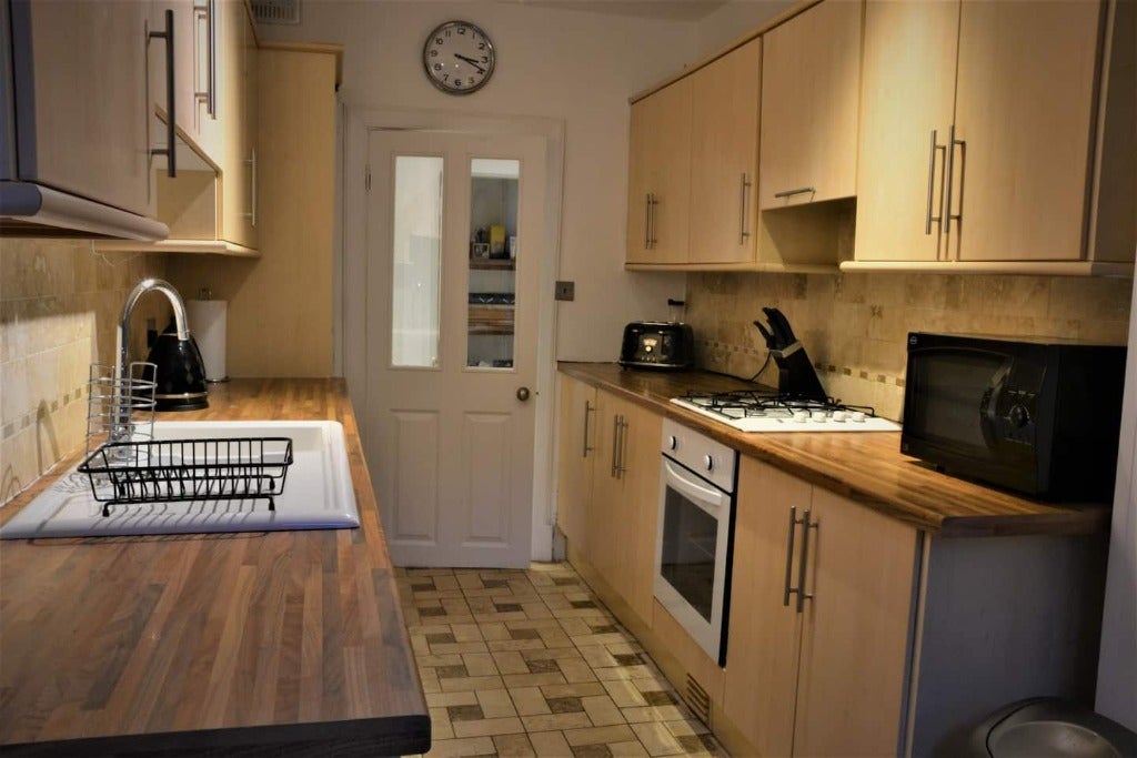 Flat Warrender Park Terrace in City of Edinburgh