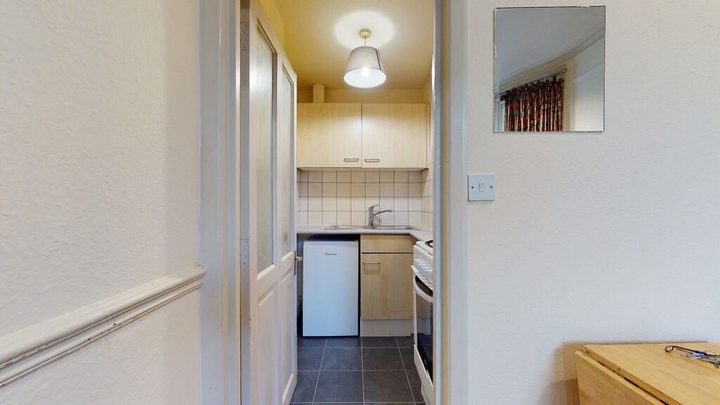 Room Anson Road in Greater London