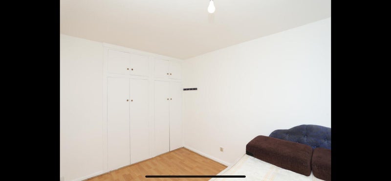 Room Burnt Ash Road in Greater London