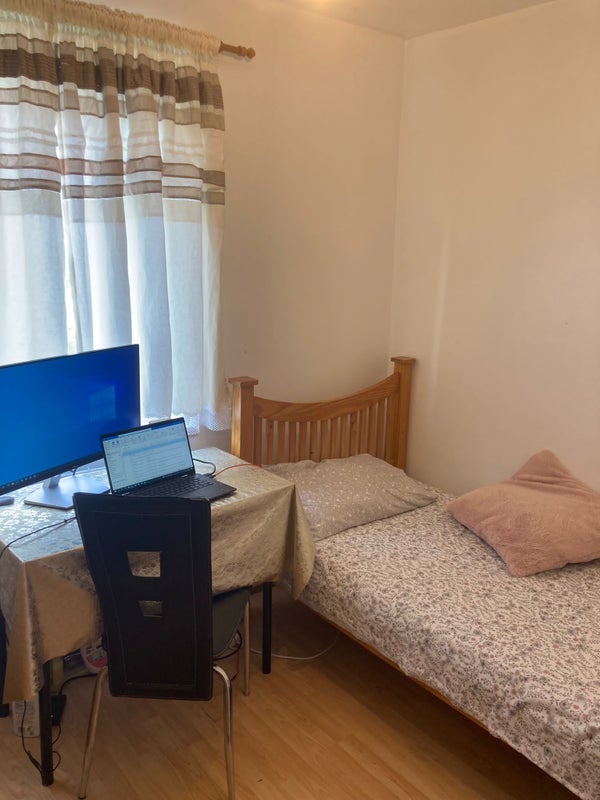 Room Princes Way in Greater London