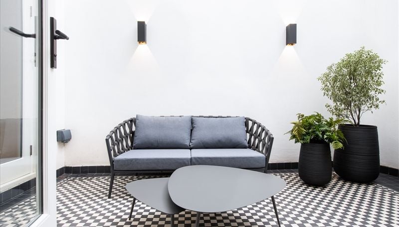 Flat Prince of Wales Terrace in Greater London