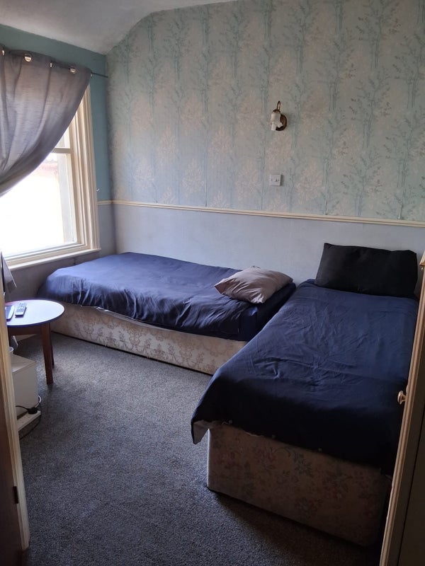 Room Vance Road in Blackpool