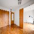 Flat Whiston Road in London