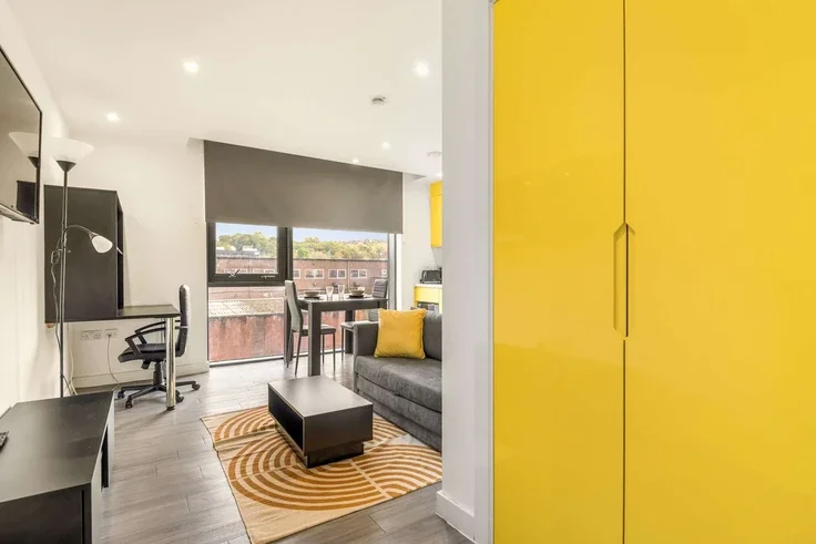 Flat Priestley Street in Sheffield