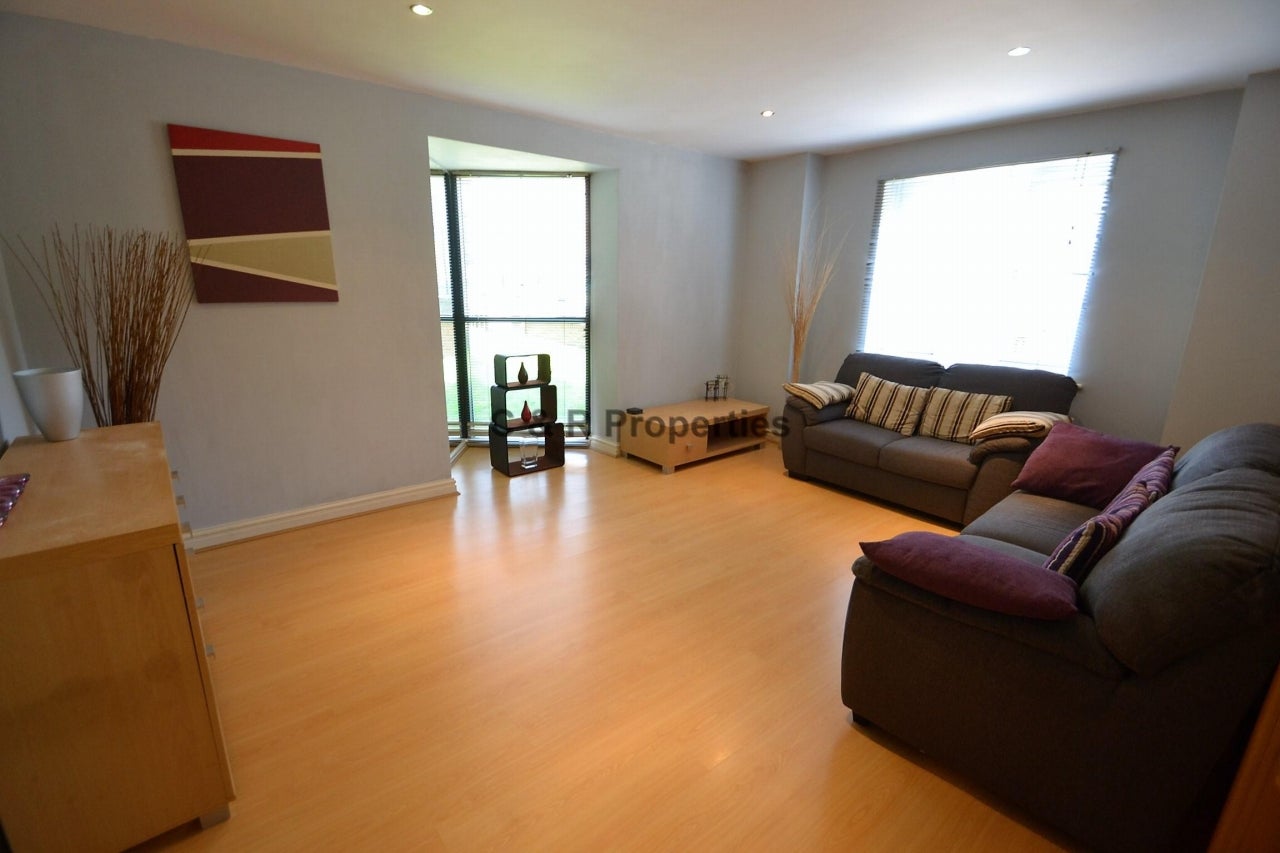 Flat STRETFORD ROAD in Manchester