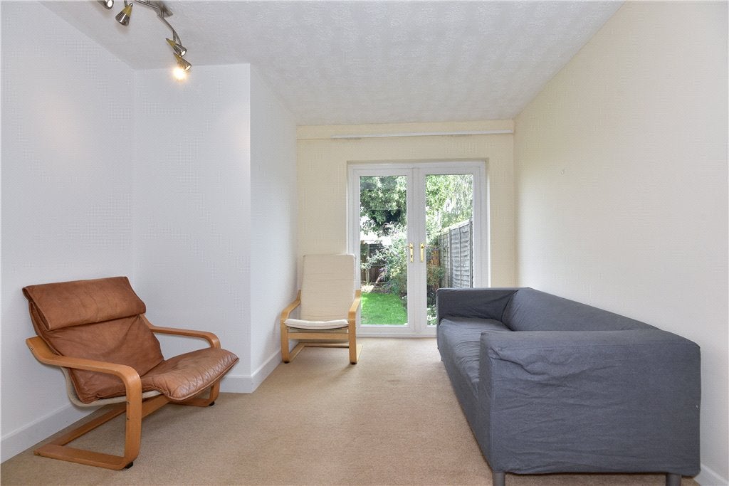 House Badger Close in Guildford