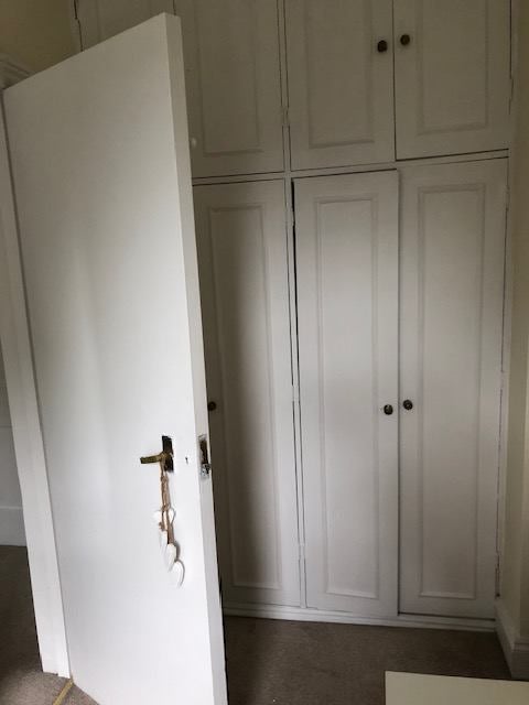 Room Grantully Road in City of Westminster