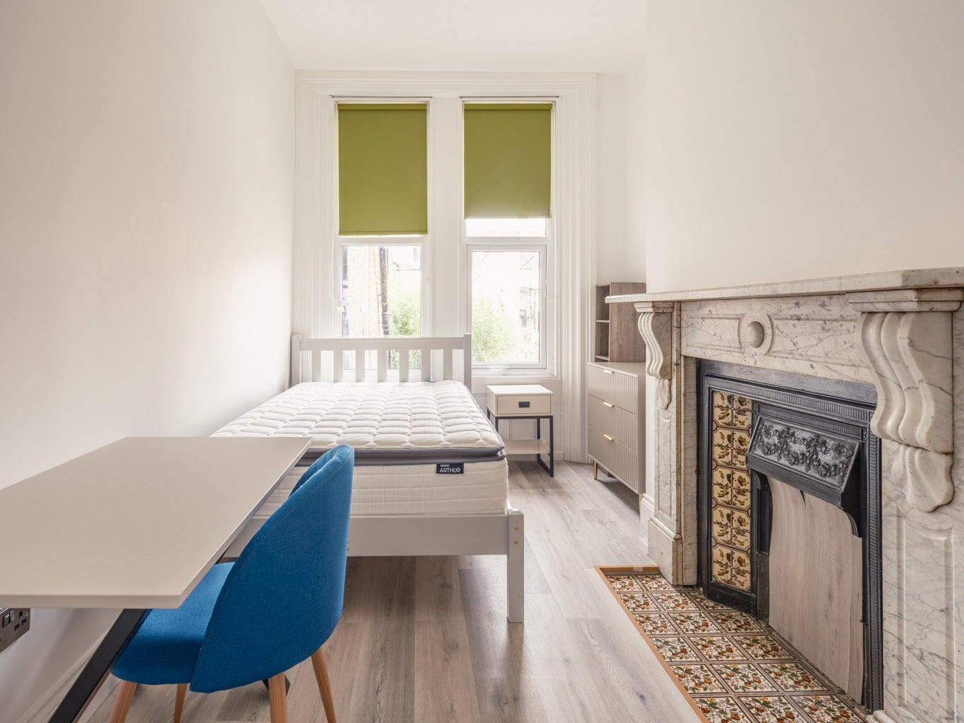 Flat Grosvenor Place in Newcastle upon Tyne