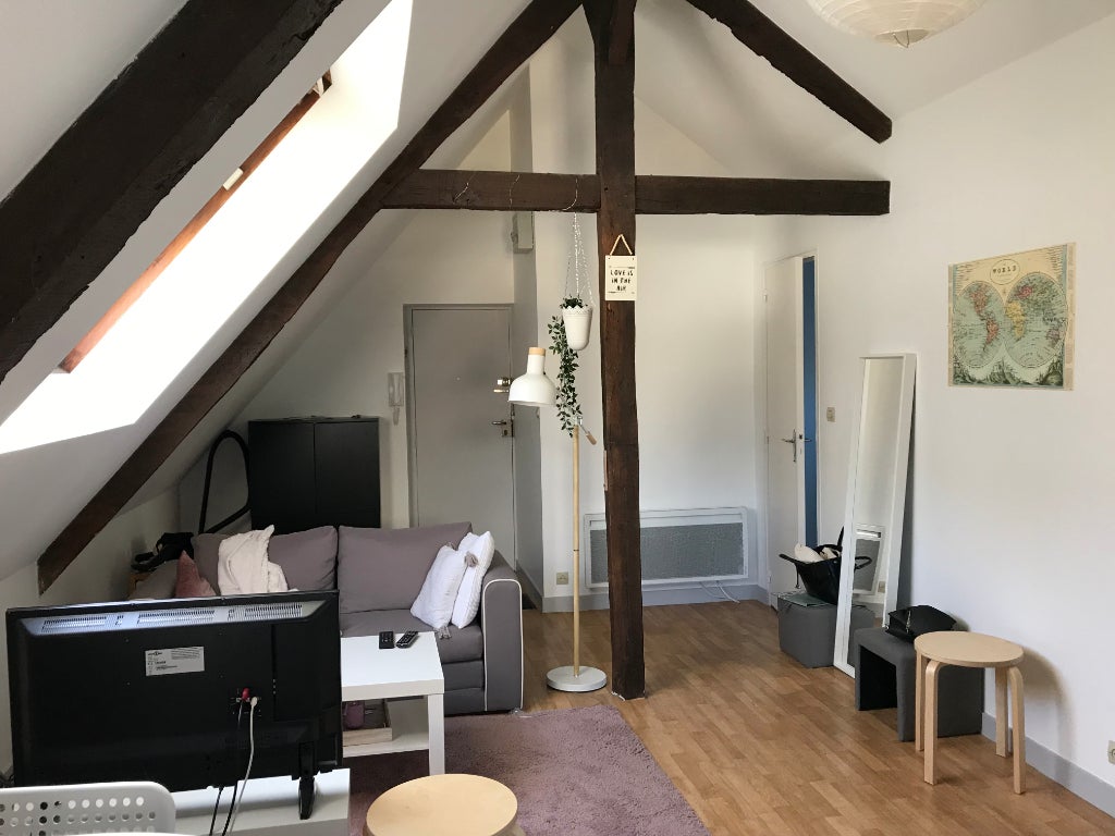 Flat Rue Saint-Melaine in Rennes
