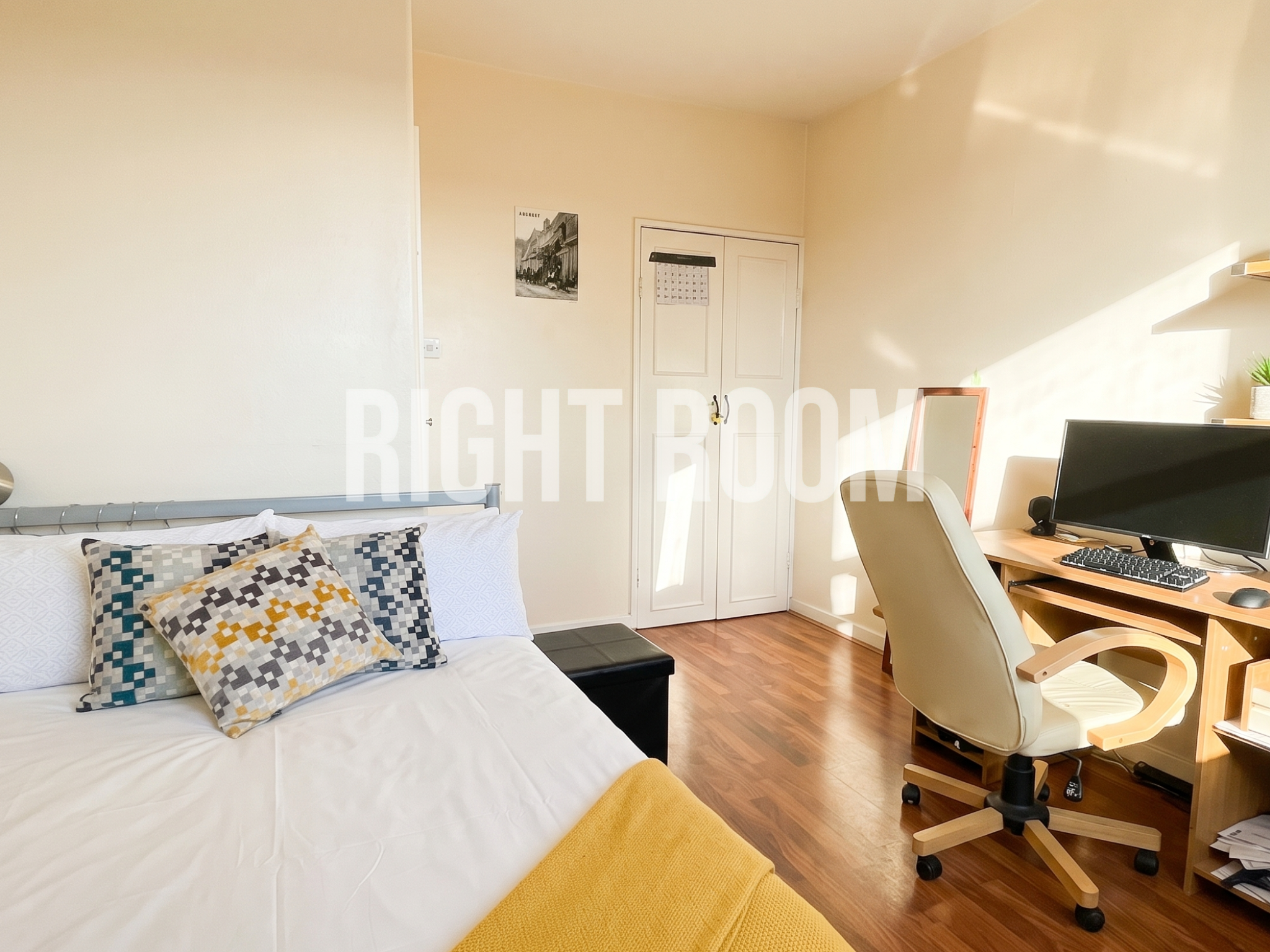 Flat Dombey Street in Greater London