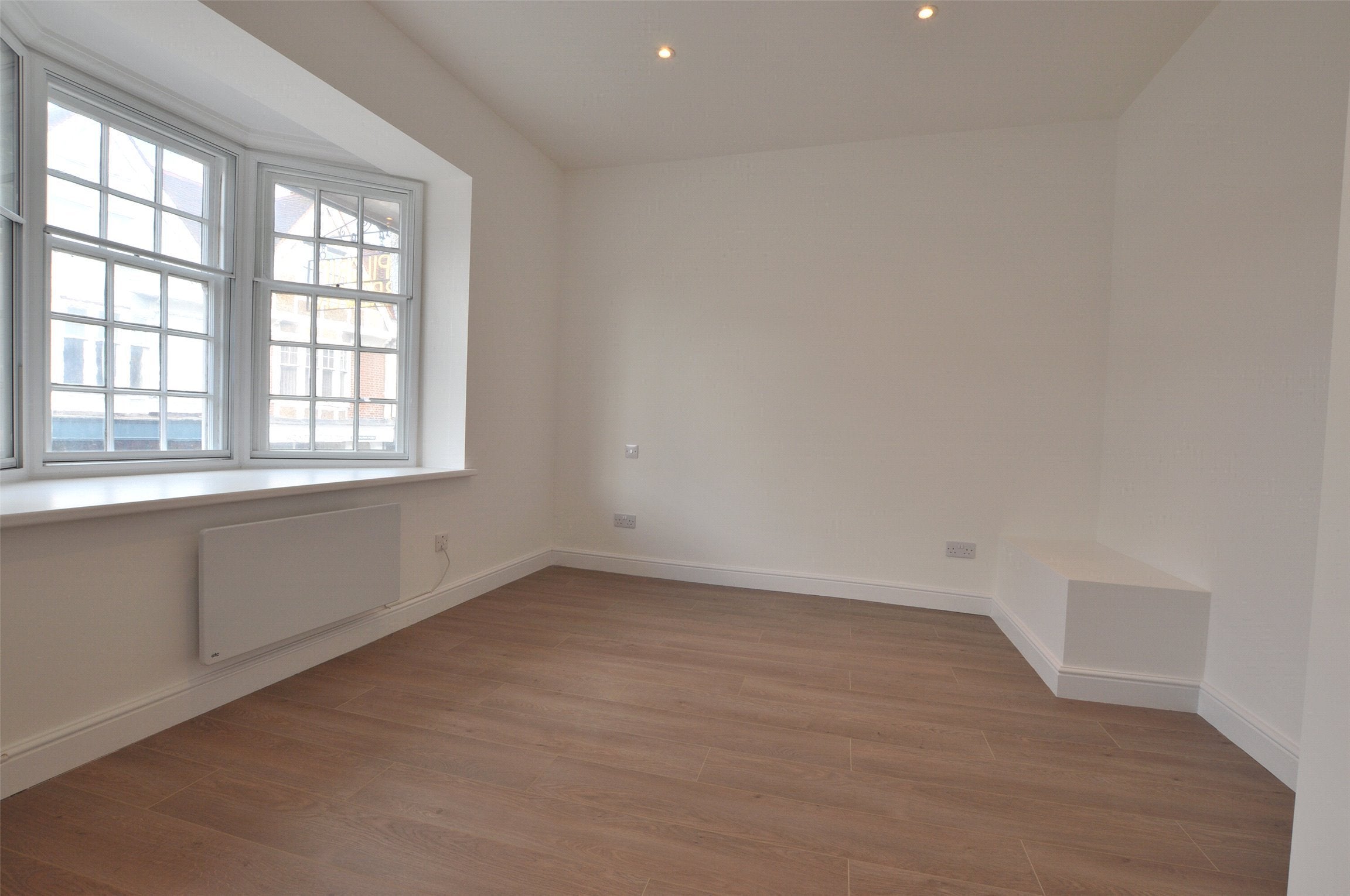 Flat West Street in Reigate and Banstead