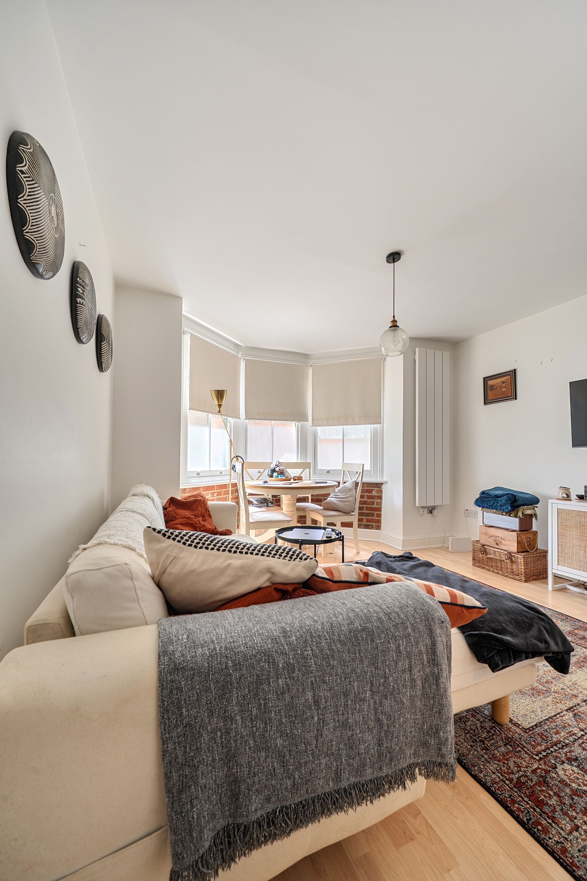 Flat Fairfield Road in Greater London