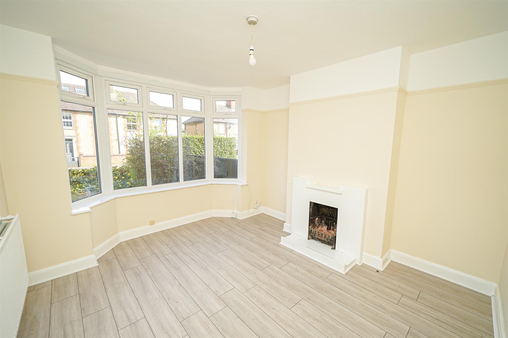 House Stanbridge Road in Leighton Buzzard
