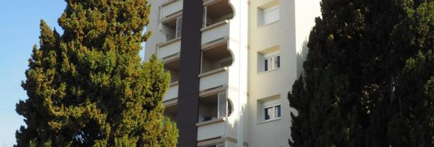 Flat Avenue de l'Amandier in Avignon