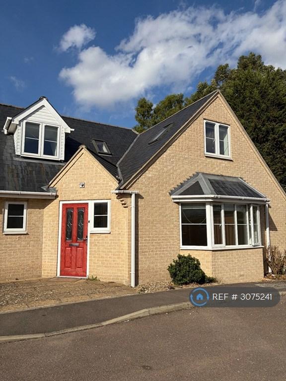 House Mortlock Avenue in Cambridge